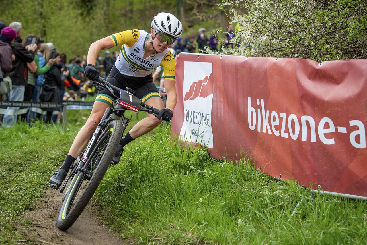 Rebecca McConnell (Primaflor Mondraker Genuins)