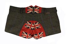 Timothy_Foxx_Livibum_hotpants_UJ_2.jpg