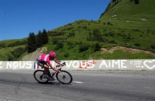 Linus Gerdeman took risks on the final descent into Le Grand Bornard