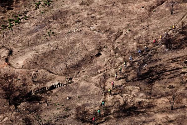 Racers zip along