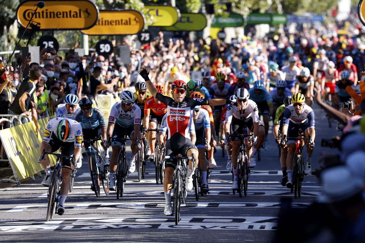 Tour de France 2020 107th Edition 3rd stage Nice Sisteron 198 km 31082020 Caleb Ewan AUS Lotto Soudal Sam Bennett IRL Deceuninck Quick Step Giacomo Nizzolo ITA NTT Pro Cycling photo POOL Yuzuru SunadaBettiniPhoto2020
