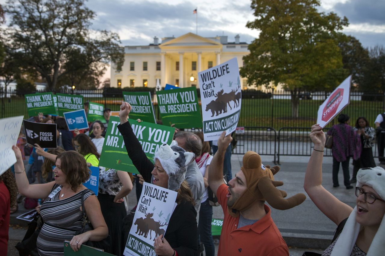 Environmentalists celebrate President Obama&amp;#039;s Keystone XL pipeline rejection