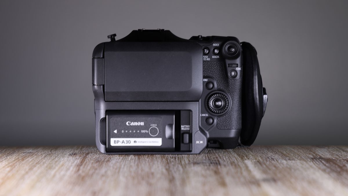 Canon EOS C70