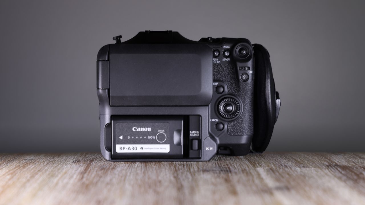 Canon EOS C70