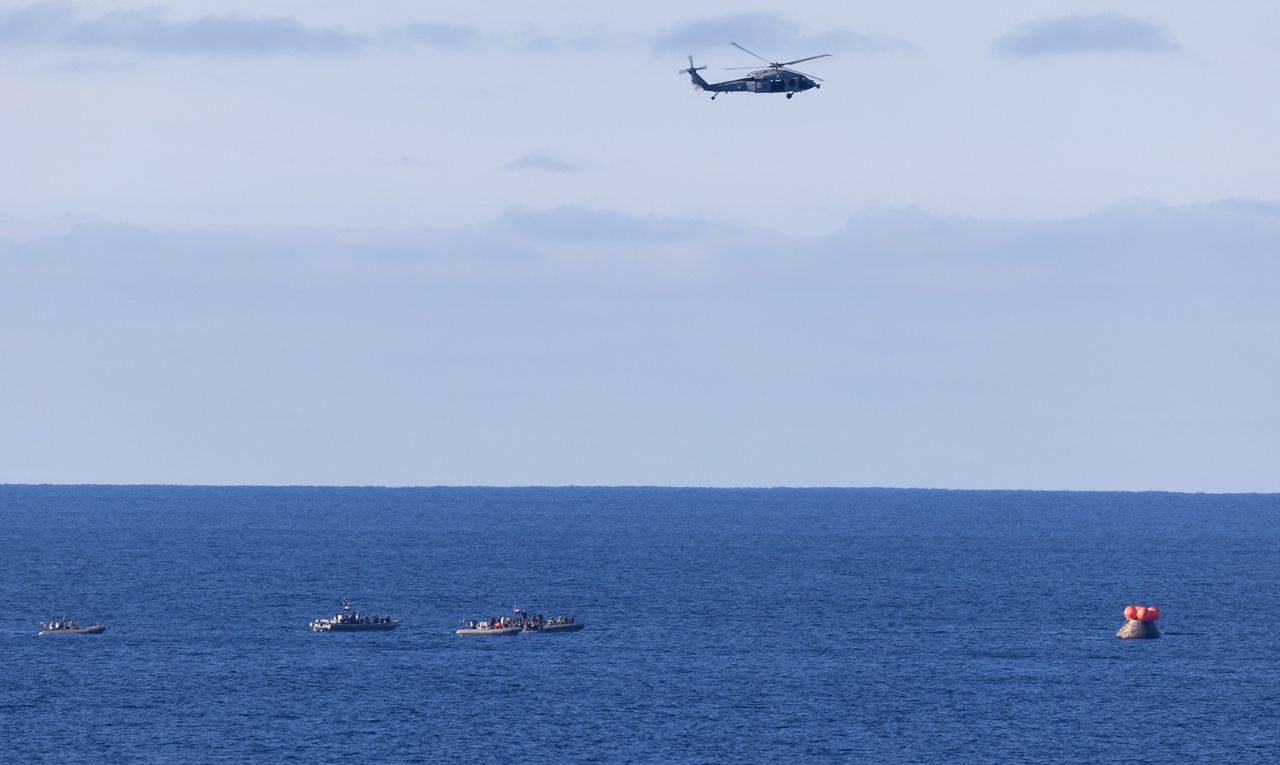 Recovery efforts for NASA's Artemis 2 mission.