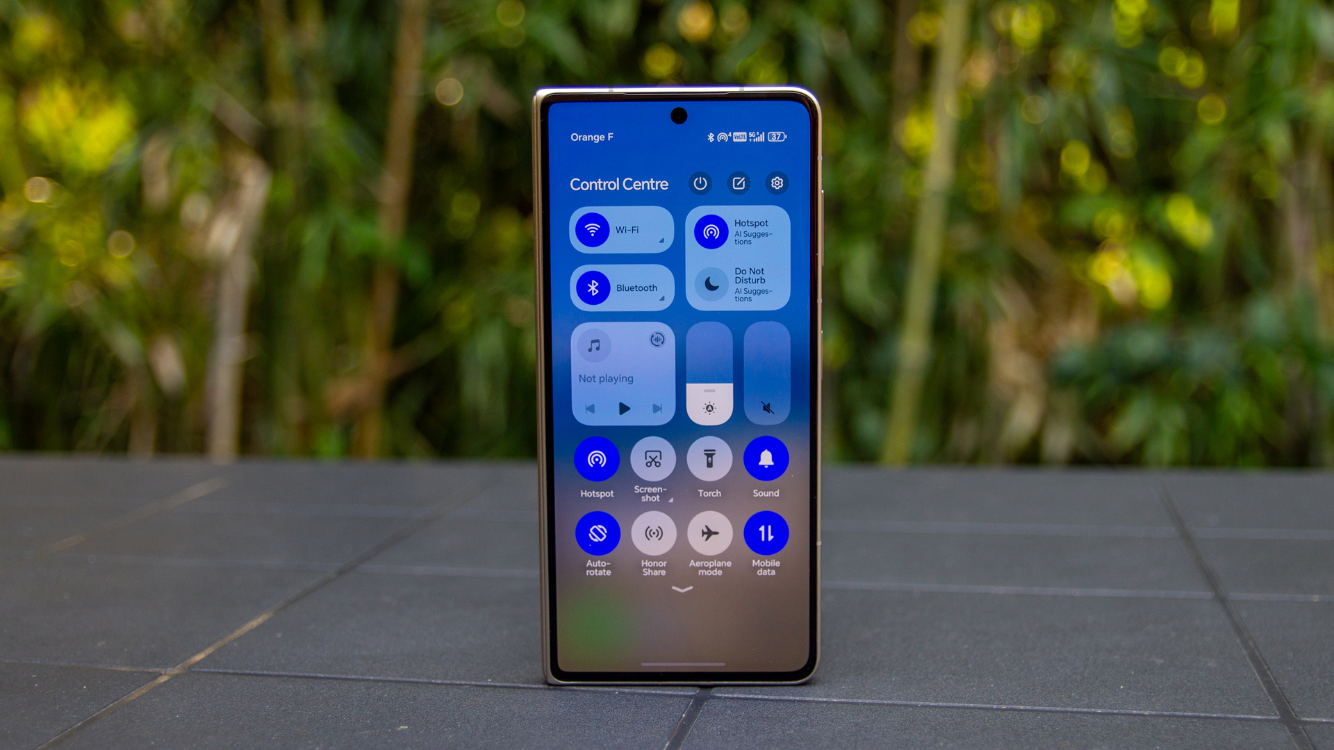 Honor Magic V5