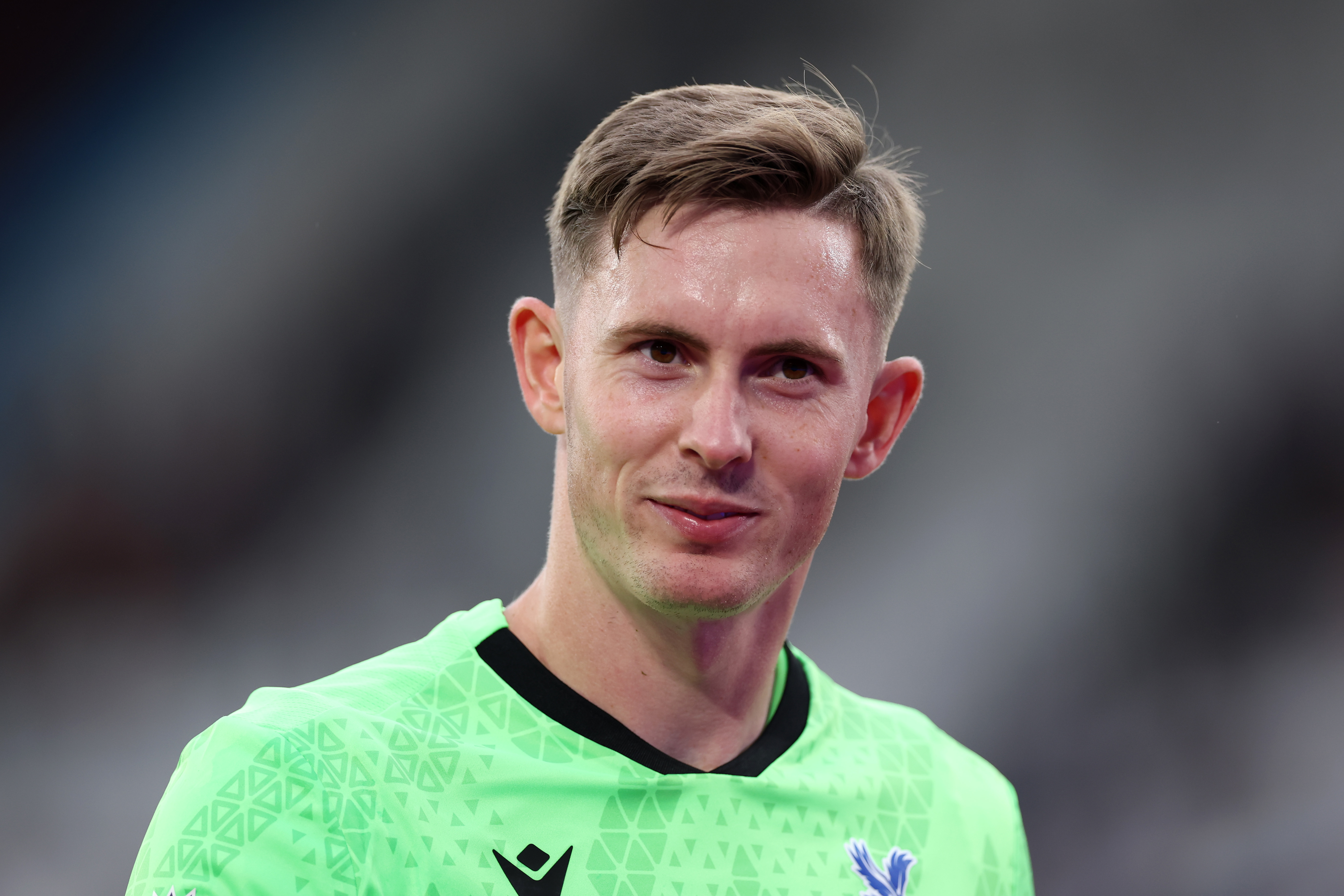 Dean Henderson celebrates Palace&#039;s victory over the Hammers