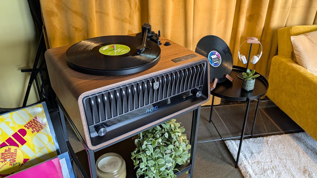 I tried a new turntable all-in-one –now I want 'The Tina' in my living room