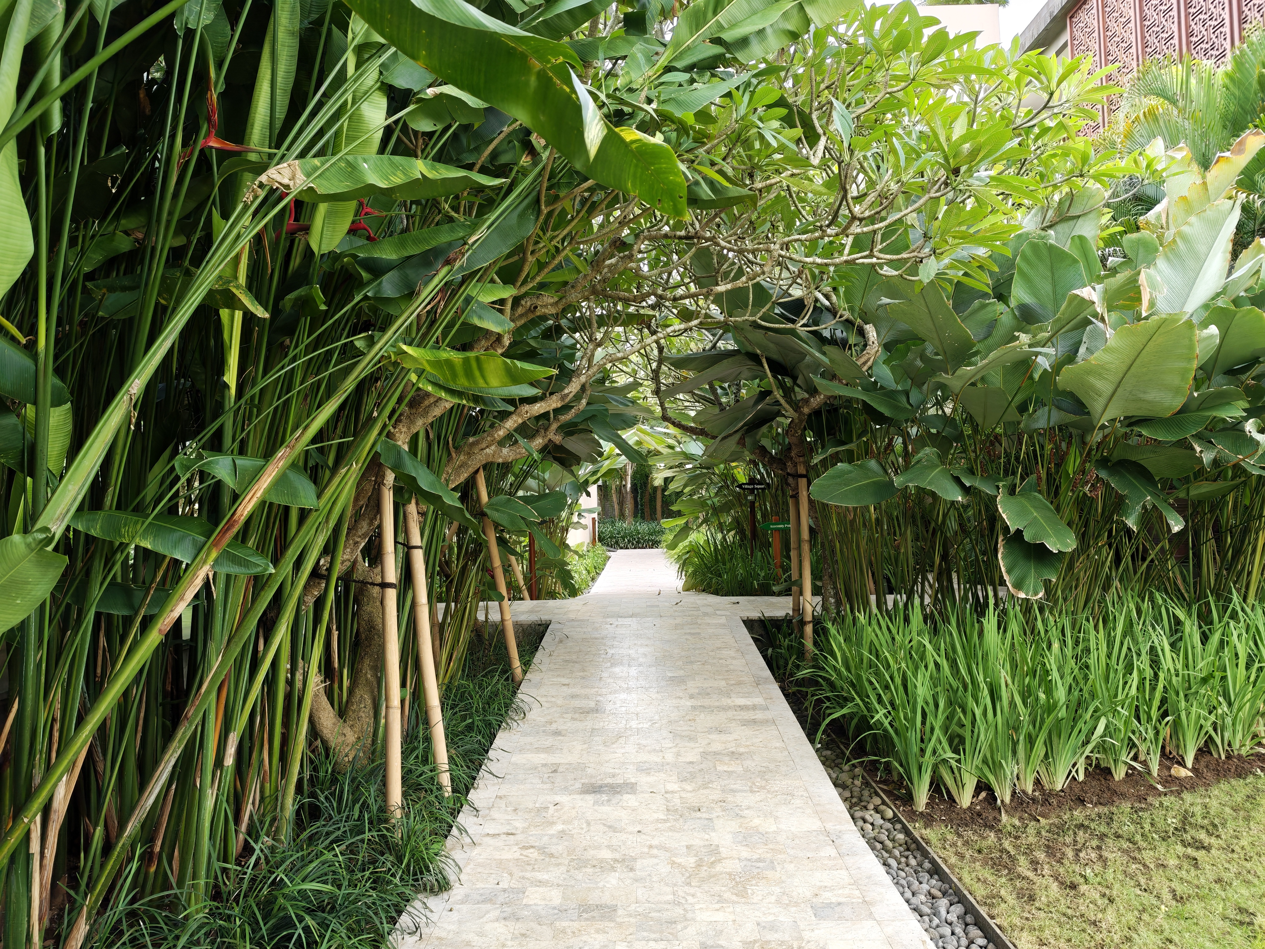 POCO F8 Ultra camera testing in Bali by Android Central