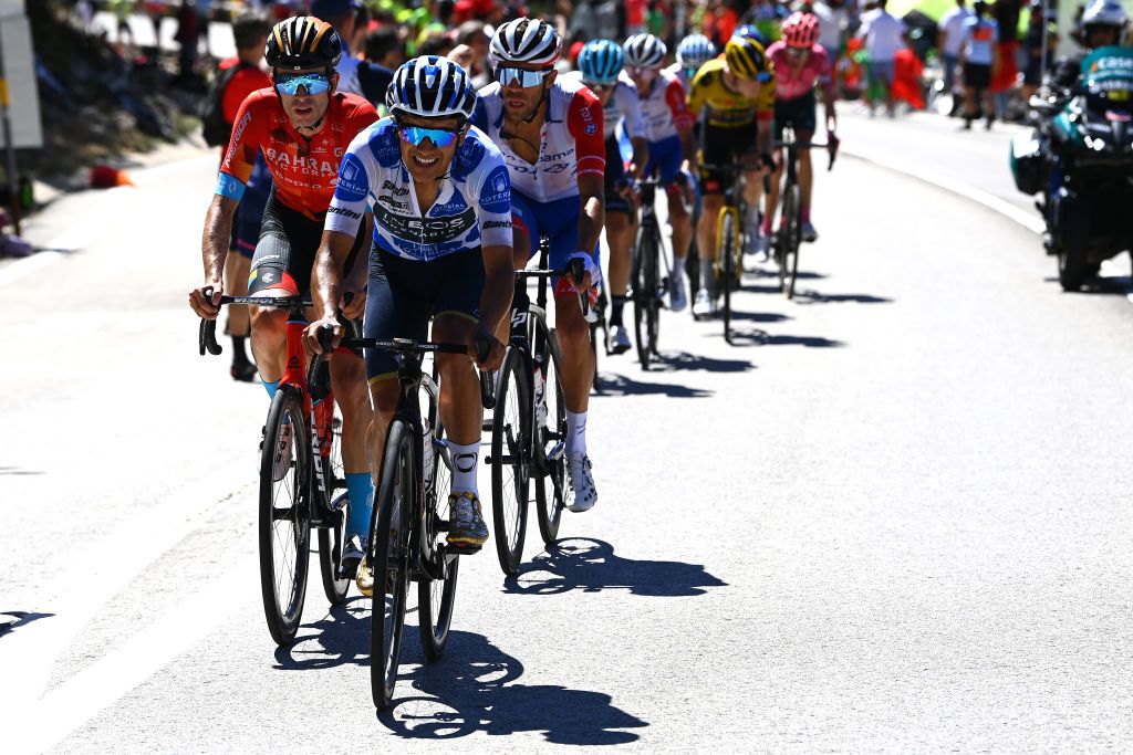 NAVACERRADA SPAIN SEPTEMBER 10 Richard Carapaz of Ecuador and Team INEOS Grenadiers Polka Dot Mountain Jersey competes in the chase group during the 77th Tour of Spain 2022 Stage 20 a 181km stage from Moralzarzal to Puerto de Navacerrada 1851m LaVuelta22 WorldTour on September 10 2022 in Puerto de Navacerrada Spain Photo by Tim de WaeleGetty Images