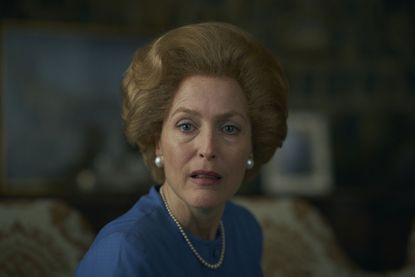 Gillian Anderson has shared the surprisingly simple technique to achieving Margaret Thatcher's iconic expression in The Crown /Netflix