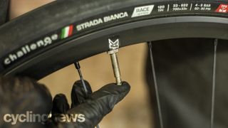 How To Change a Bike Tyre