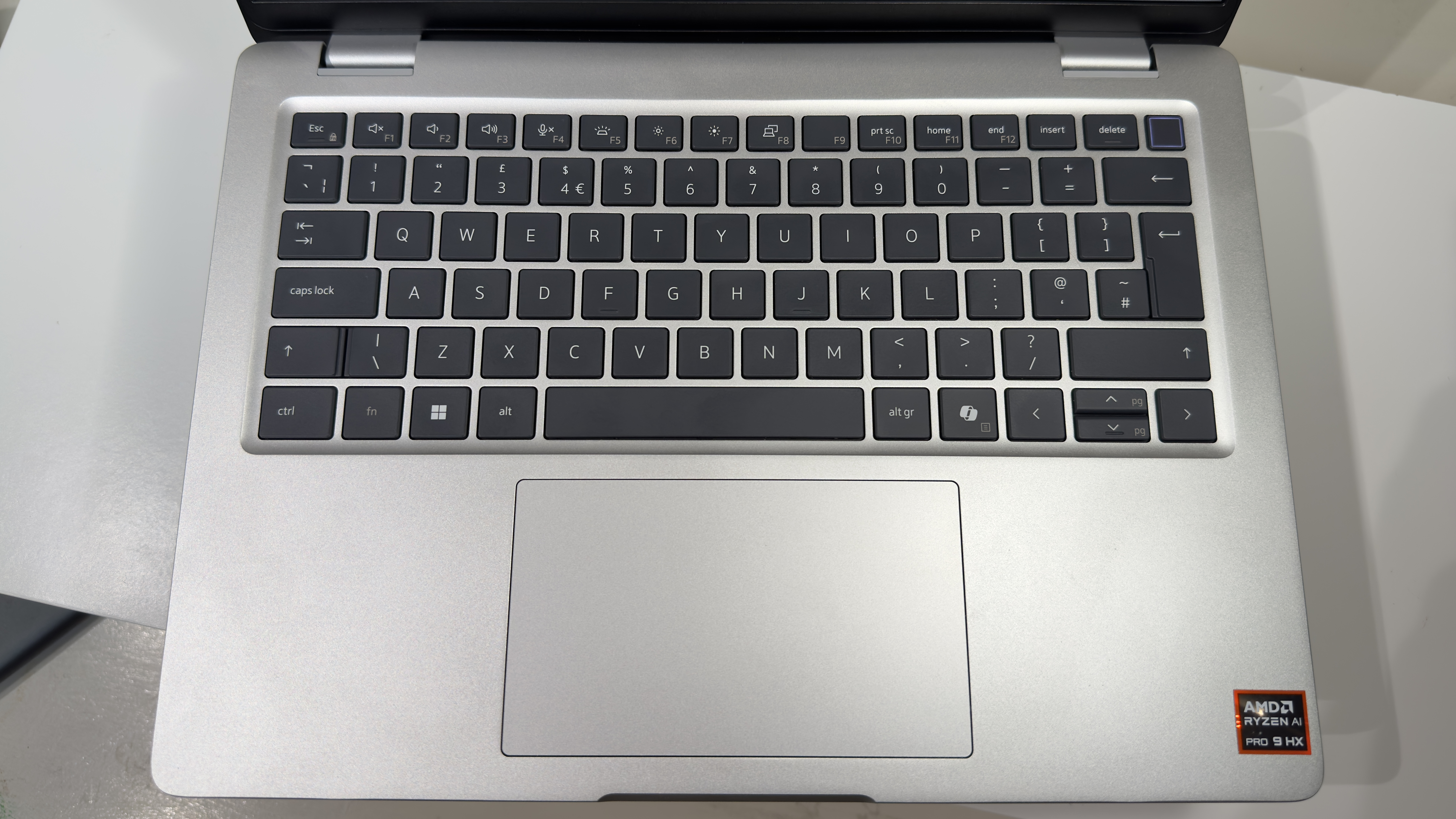 The Dell Pro 14 Plus laptop on the ITPro background