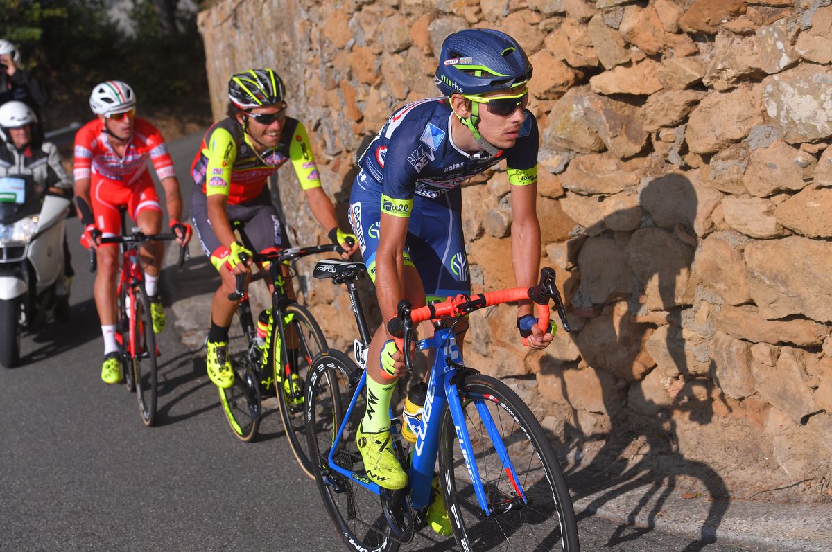 Guillaume Martin (Wanty-Groupe Gobert) putting on the pressure