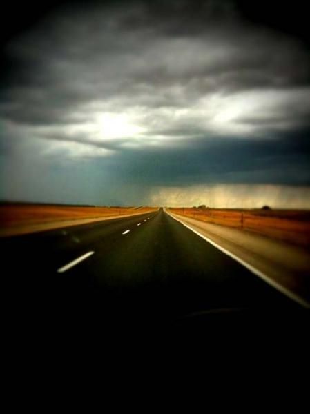 The drive to Utah is about 7 hrs... Depending on whether I'm driving, or if my Mom is! I took this pic with my iPhone, pretty nice huh?