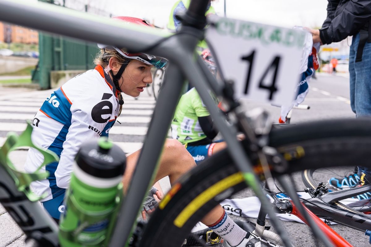 A huge effort from Clara Koppenburg on the final stage of Emakumeen Bira