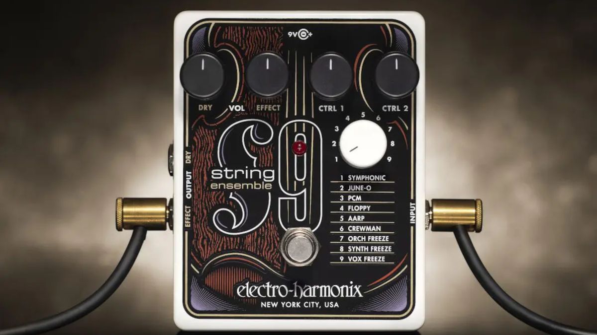 🎸→🎹 From #BASS to #ORGAN with @EHX C9 ORGAN MACHINE: #SHIMMER MODE!  #Shorts 