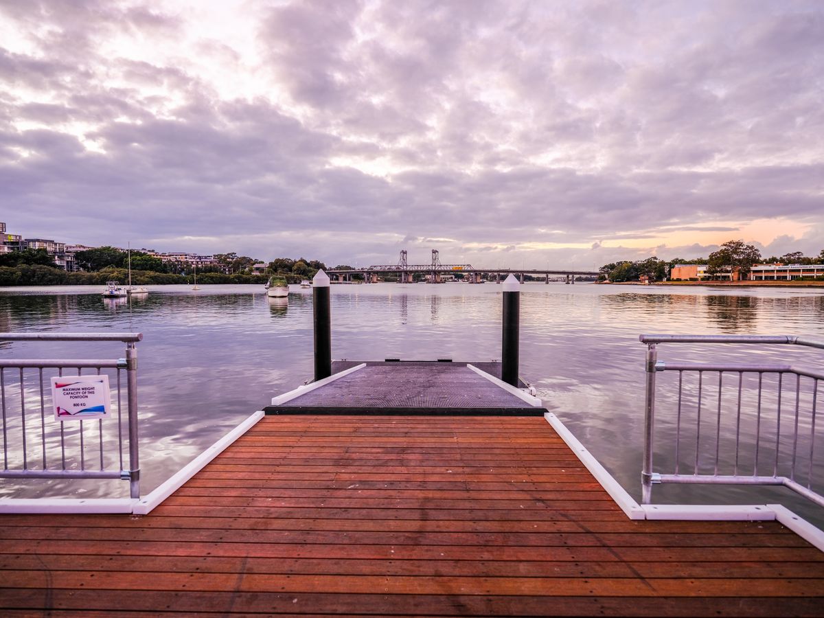 Fujifilm GFX50S II sample shot &ndash; a wooden jetty on a river