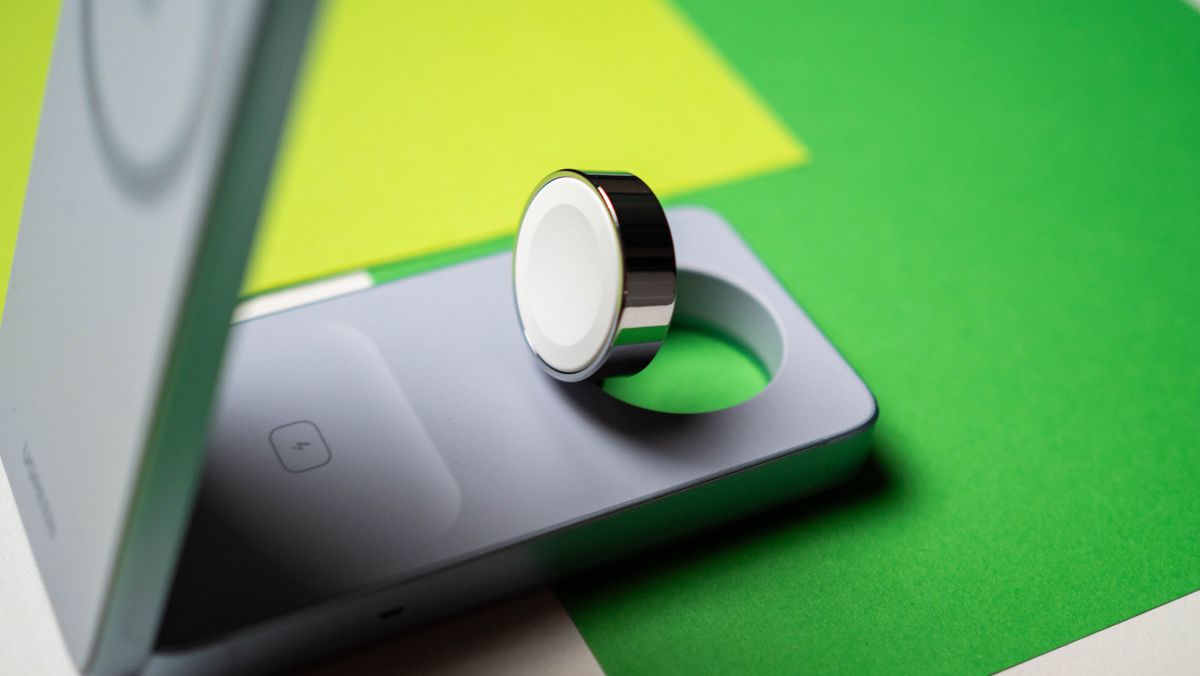 Testing UGREEN MagFlow Qi 2 chargers and power banks