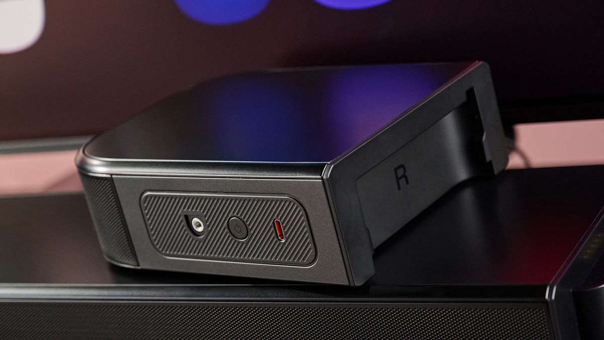 JBL Bar 800MK2 surround speaker on top of the main bar