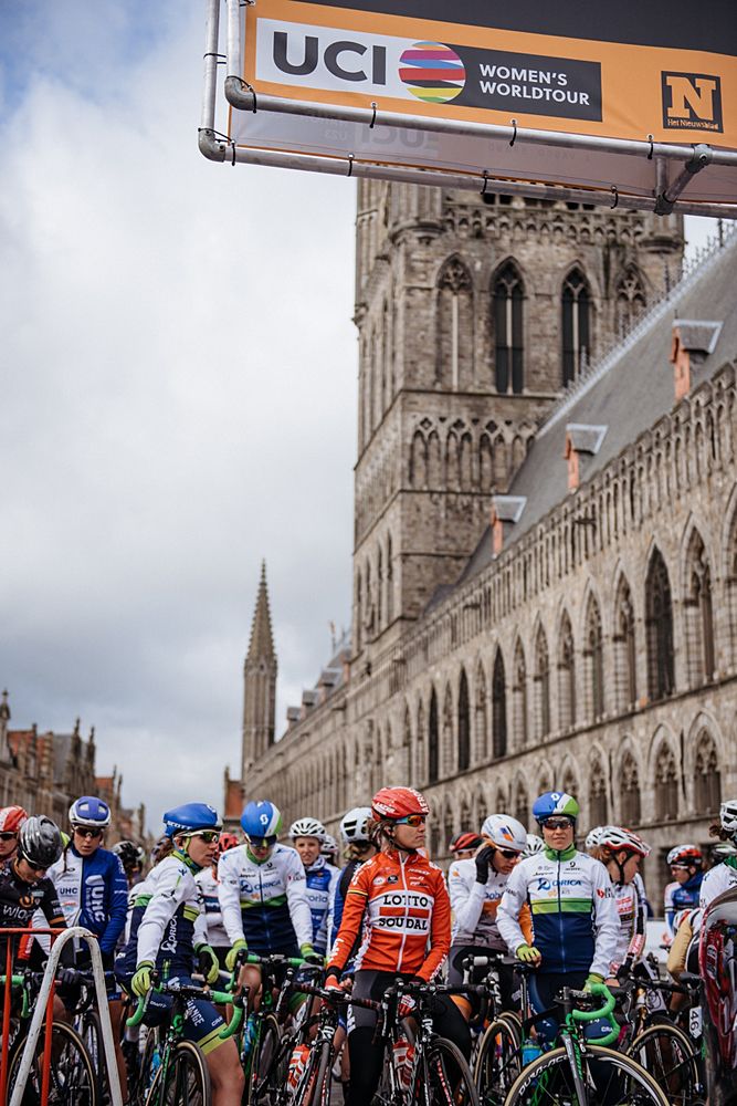 And now we wait. The countdown to the start in Ieper begins - Women's Gent Wevelgem 2016