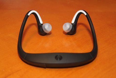 8 Clear/White Replacement Earbuds For Motorola S10-HD, S9-HD, S9 – Motorokr Style – Water-Resistant