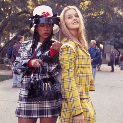 Plaid, Tartan, Street fashion, Fashion, Snapshot, Pattern, Design, Textile, Footwear, Street,