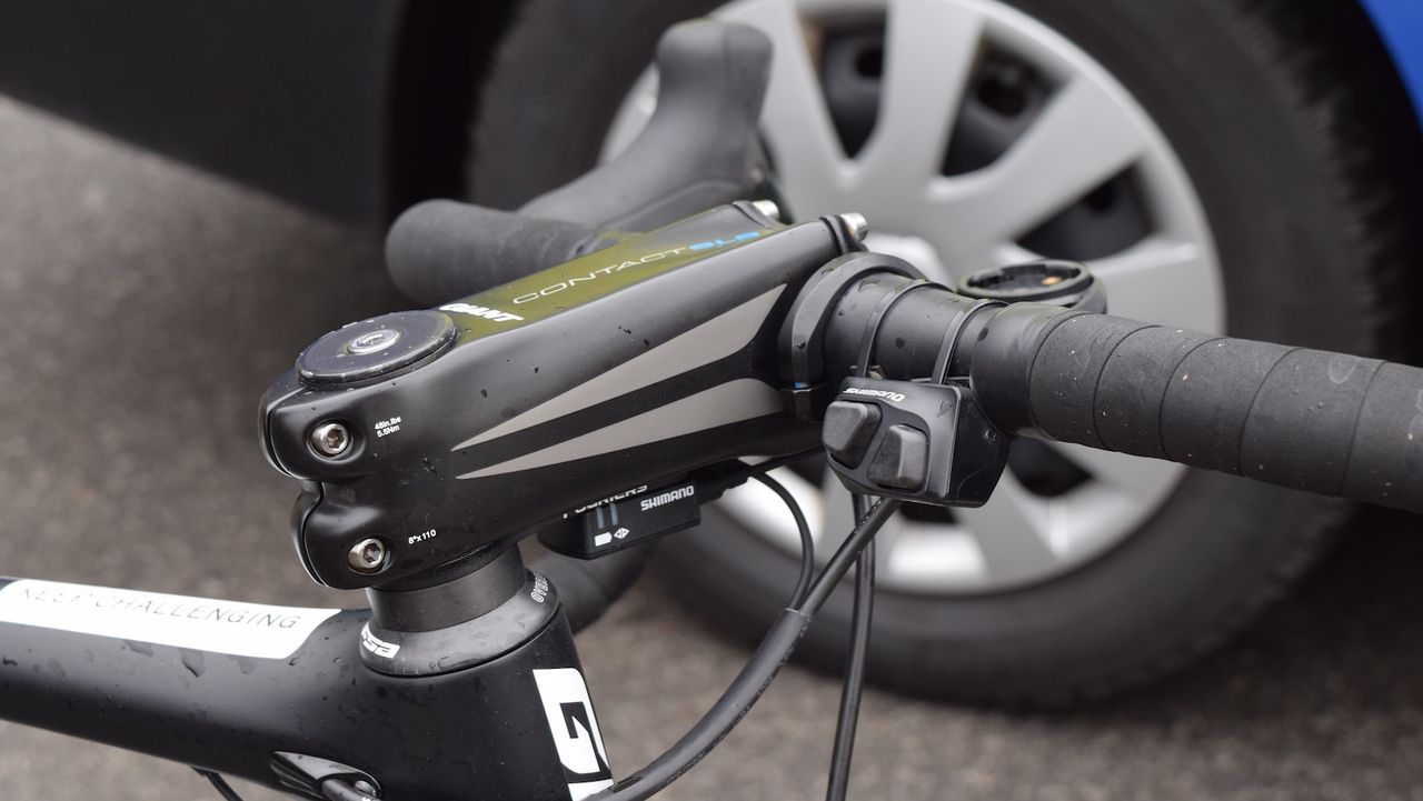 Warren Barguil was also equipped with a climbing switch on the tops of his handlebars for ease of changing gear on long, undulating climbs