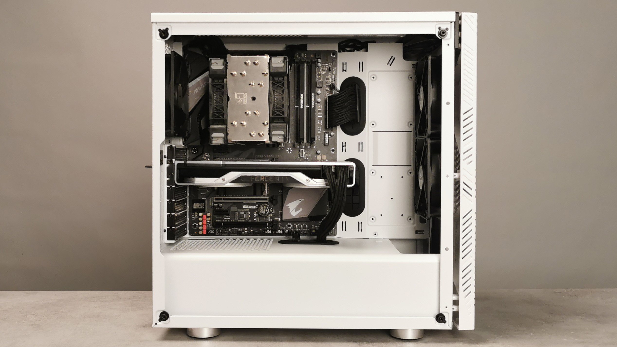 Corsair 275R Airflow Review: Impressive Performance, Outlandish Style ...