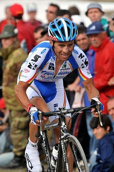 Gilberto Simoni powers third place.