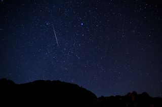 2015 Geminid Meteor Outside of Las Vegas