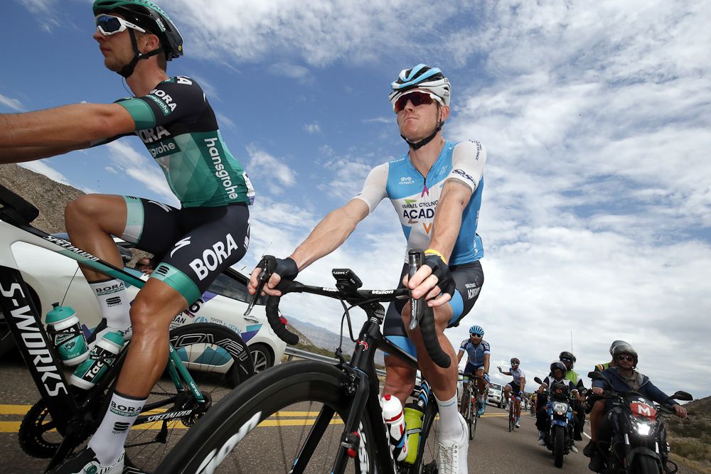 The peloton in action near the end of stage 4 in San Juan