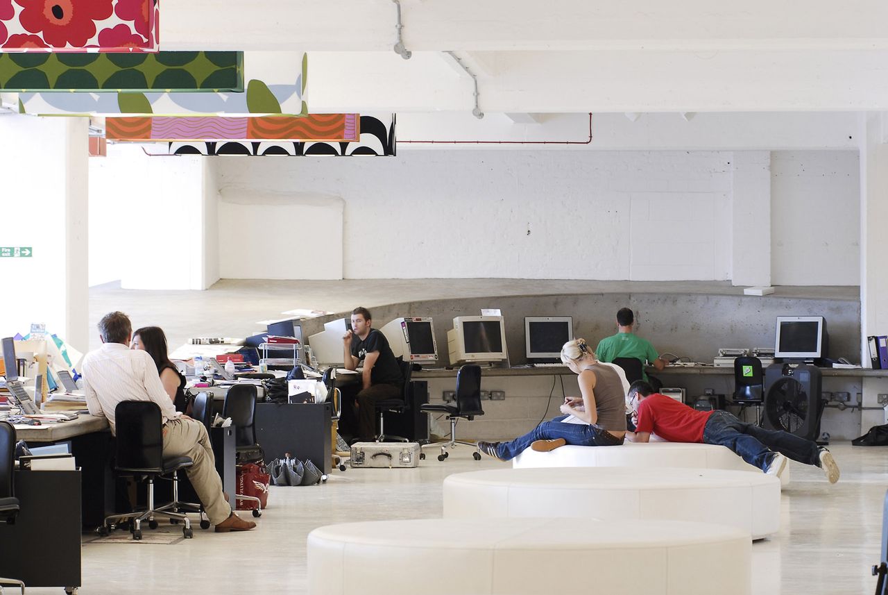 20 cool office designs