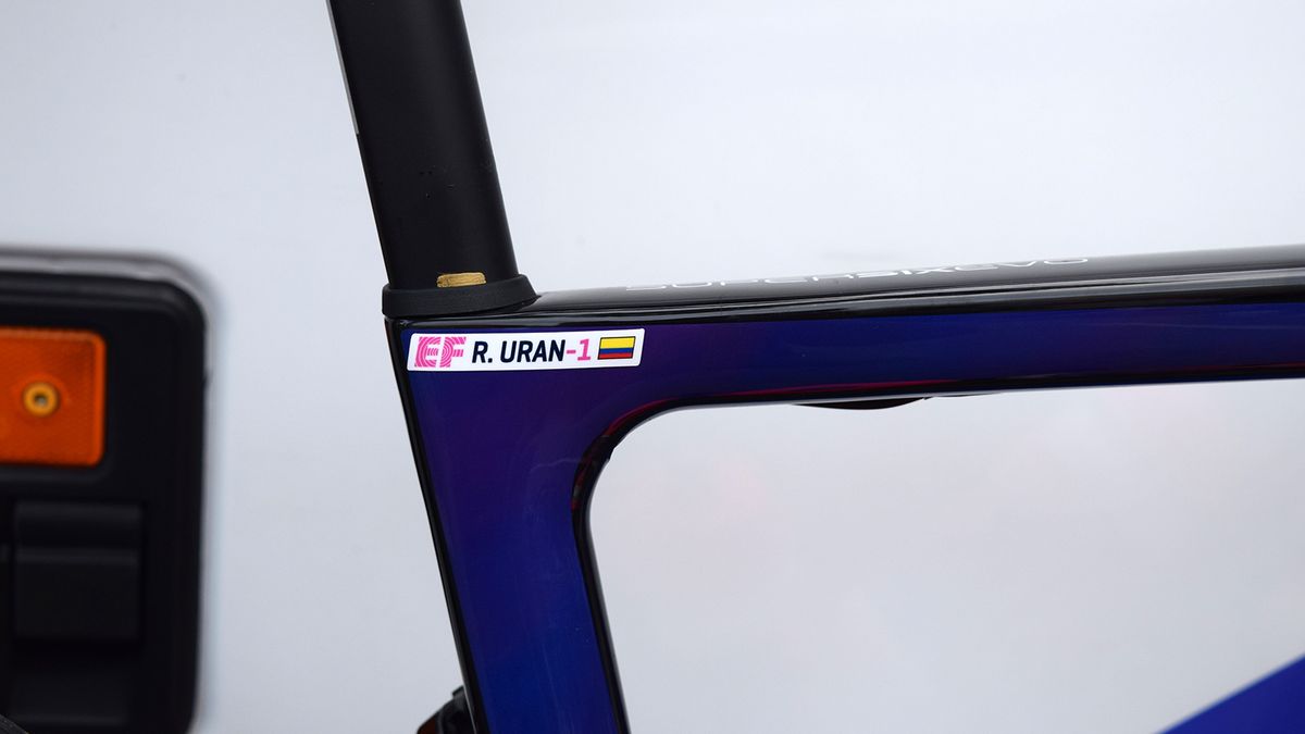 A simple addition to Uran's name tag differentiates his first and second choice bikes, and a simple marker pen simplifies the mechanic's job when setting saddle height