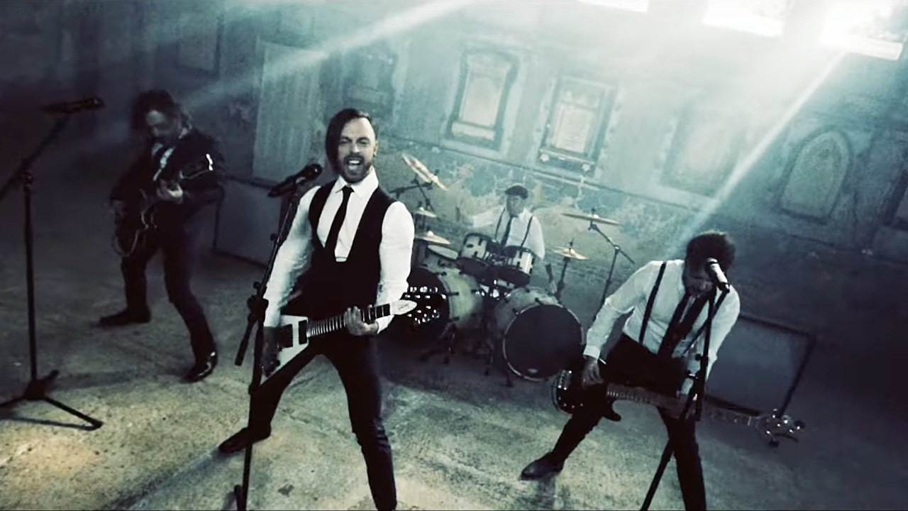 Bullet For My Valentine Launch Don T Need You Video Louder
