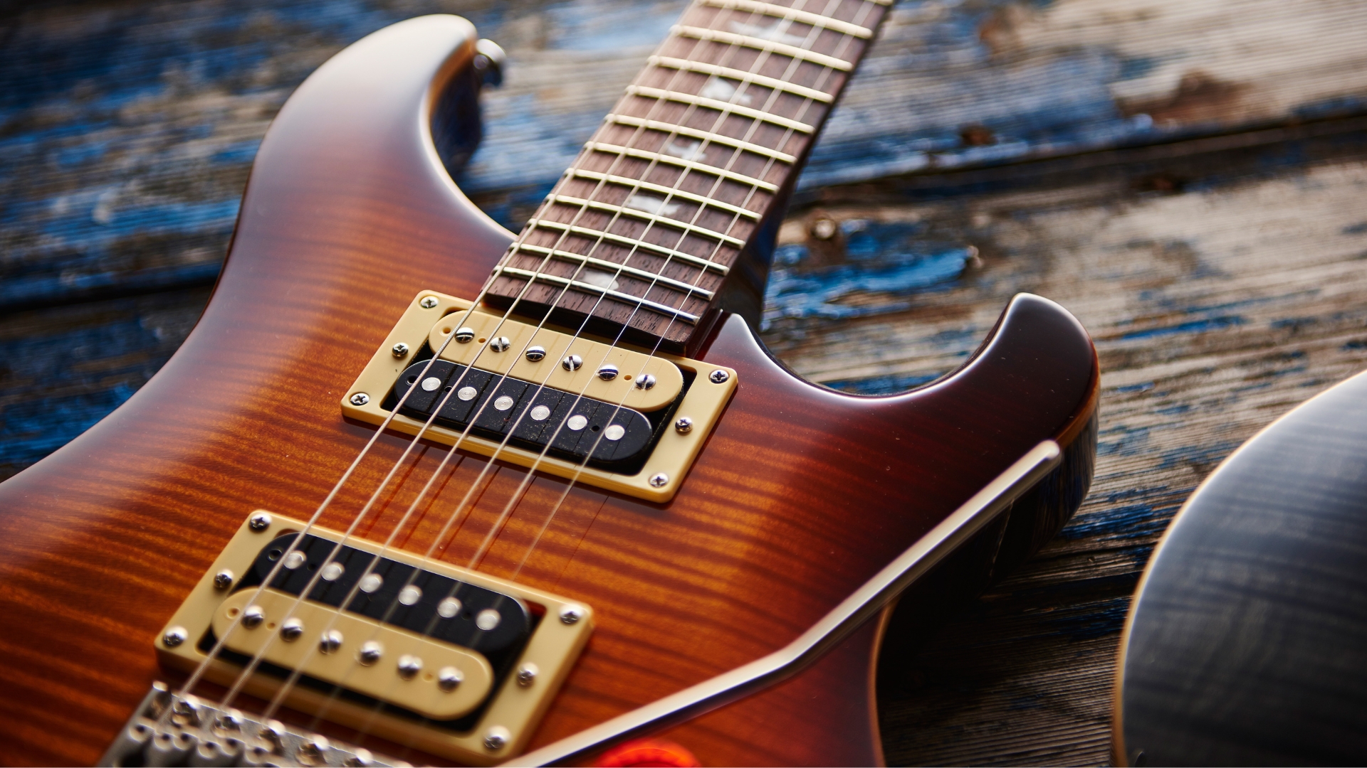 Close up of the pickups on a PRS SE Custom 24 electric guitar