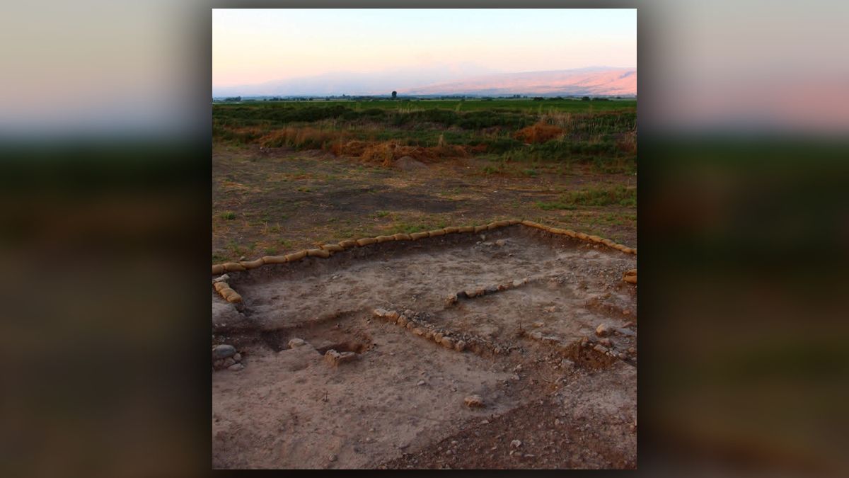 The Beisamoun pyre fields, where the cremated burial was discovered, during the crepuscular hours.