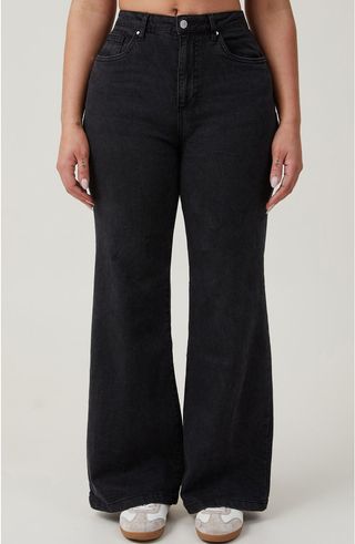 Curvy Stretch Wide Jean