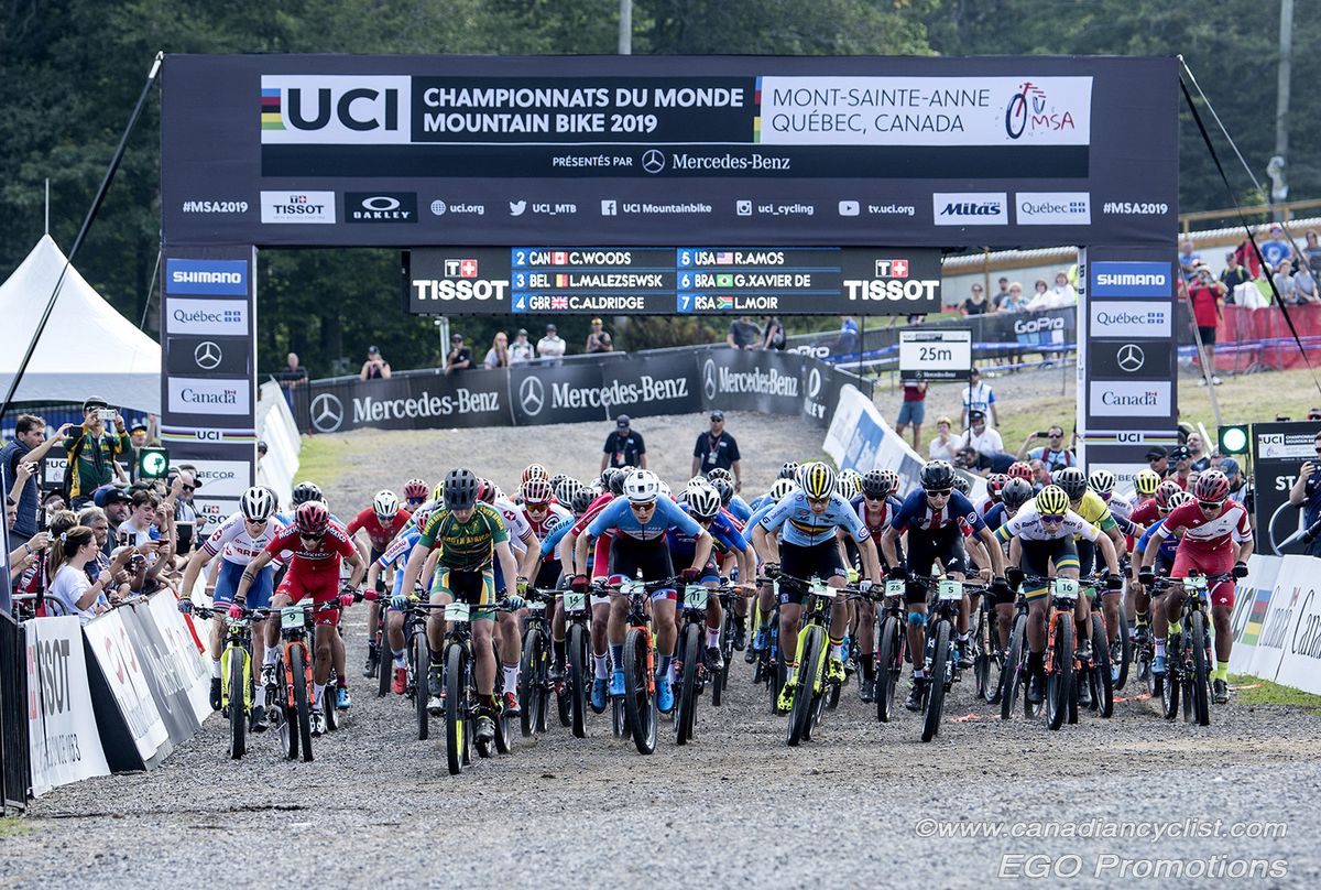 Start of the Junior Men's race