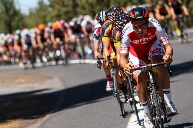 Stefan Kung (BMC) leading the chase back in the main field.