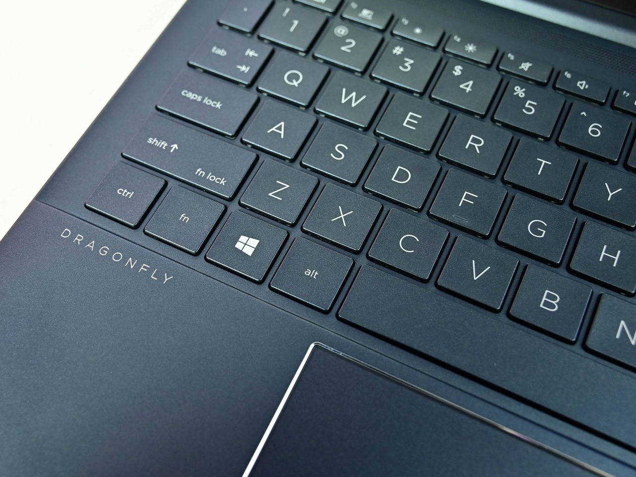 Hp Elite Dragonfly G3 Kb Logo