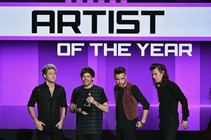 One Direction cleaned up at the 2015 American Music Awards