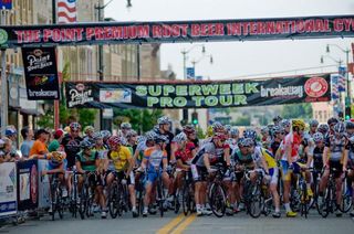 Racine Criterium - Huff blows Van Der Valde away