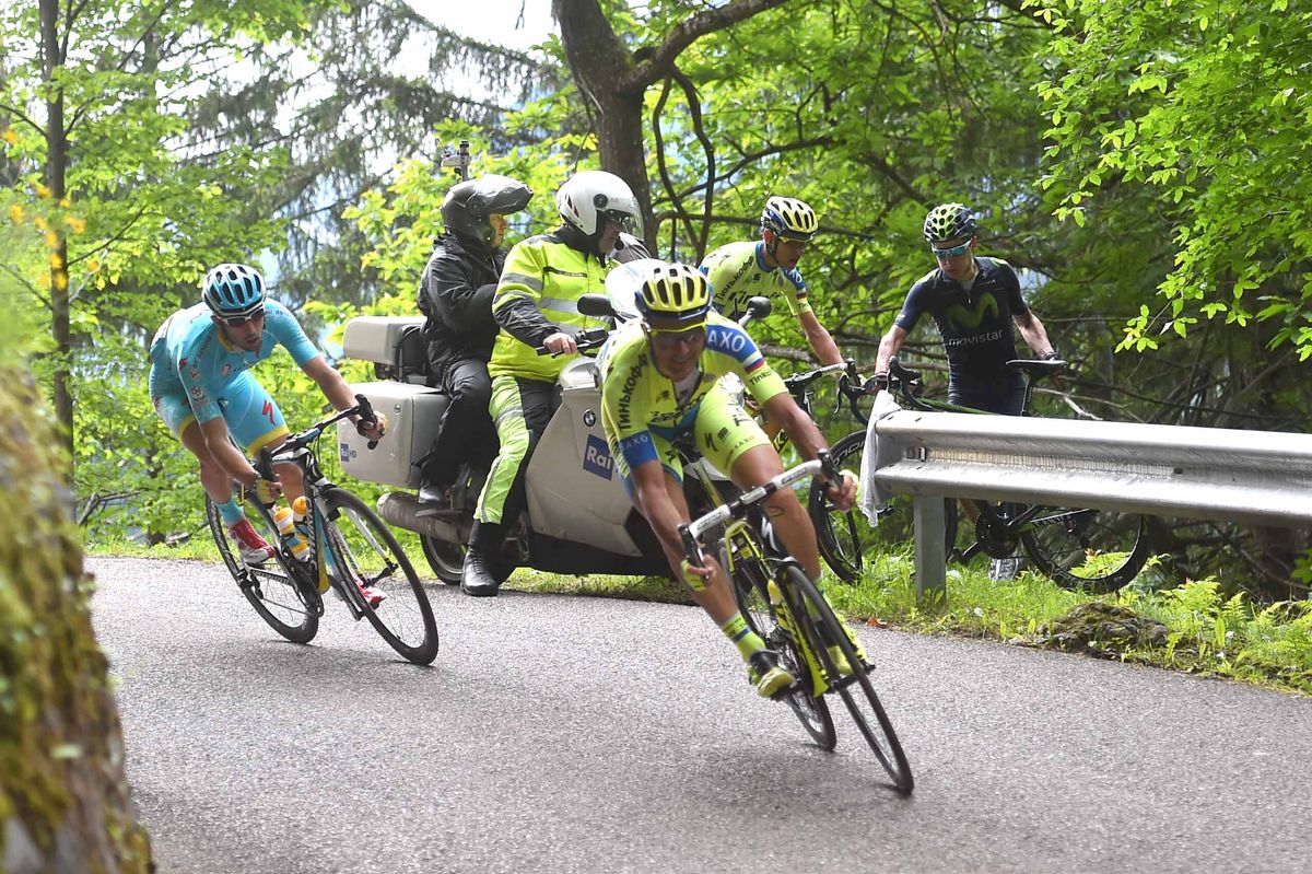 Roman Kreuziger and Igor Anton come off on the descent of the second climb
