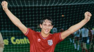 LONDON, ENGLAND - OCTOBER 16: England striker Gary Lineker pictured celebrating a hat trick after an World Cup Qualifier International match against Turkey at Wembley Stadium on October 16th, 1985 in London, England. (Photo by Simon Miles/Allsport/Getty Images/Hulton Archive)