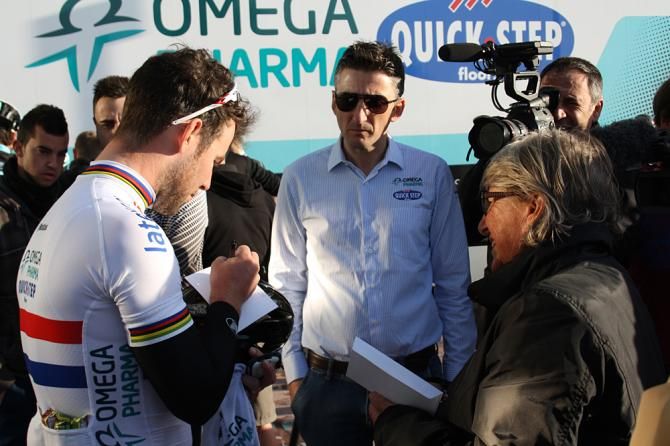 Mark Cavendish meets the press