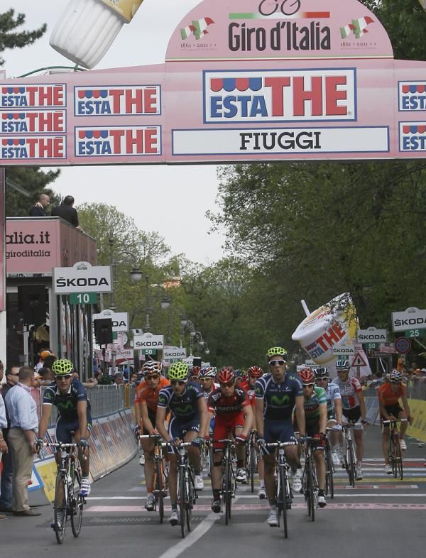 The finish of stage 6