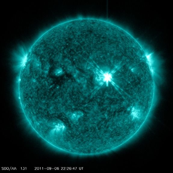 Sun unleashes massive solar flare