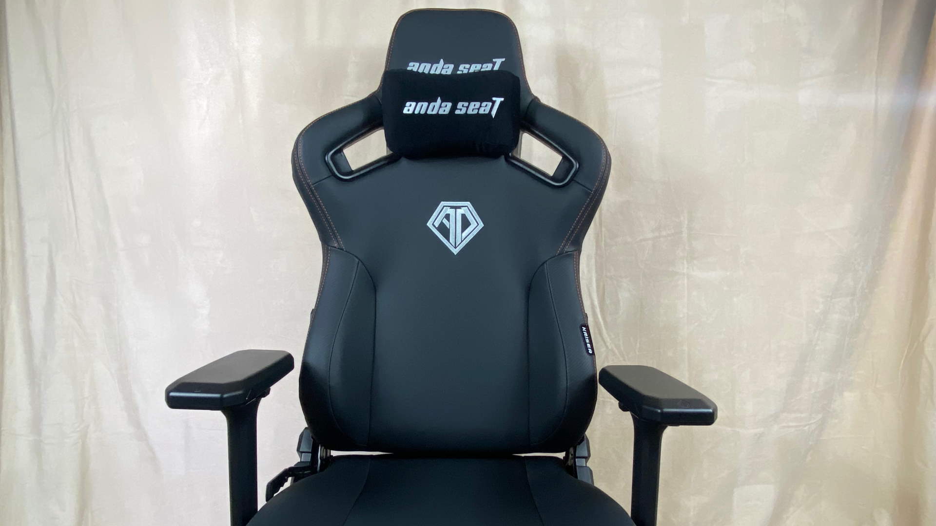 Andaseat Kaiser 3 gaming chair