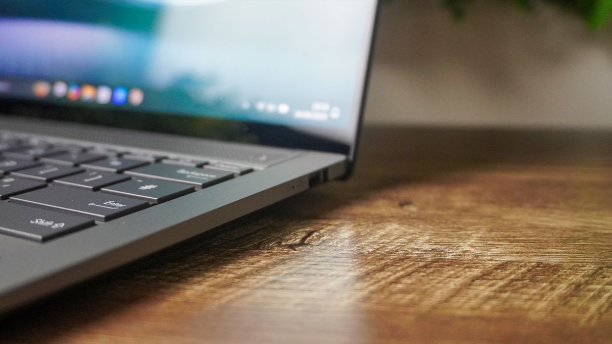 Asus Zenbook S 14